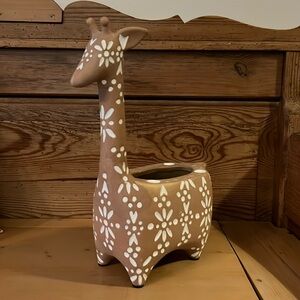 Anthropologie Stoneware Ceramic Giraffe Pot